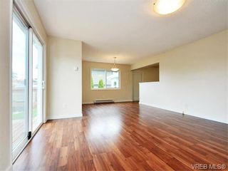 Photo 9: 312 Ker Ave in VICTORIA: SW Gorge House for sale (Saanich West)  : MLS®# 743629