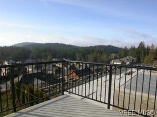 Photo 17: 14 614 Granrose Terr in VICTORIA: Co Latoria Row/Townhouse for sale (Colwood)  : MLS®# 490738