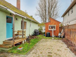 Photo 4: 1498 Myrtle Ave in Victoria: Vi Oaklands House for sale : MLS®# 923264