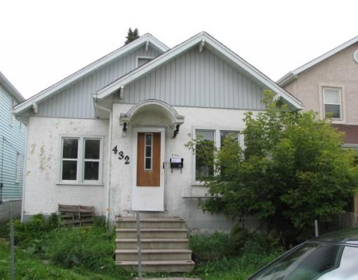 Main Photo: 432 MAGNUS Avenue in WINNIPEG: North End Residential for sale (North West Winnipeg)  : MLS®# 2915932