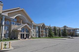 Photo 1: 226 728 Country Hills Road NW in Calgary: Country Hills Apartment for sale : MLS®# A1233737