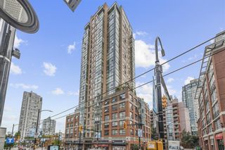 Photo 1: 201 212 DAVIE Street in Vancouver: Yaletown Condo for sale in "Parkview Gardens" (Vancouver West)  : MLS®# R2666669