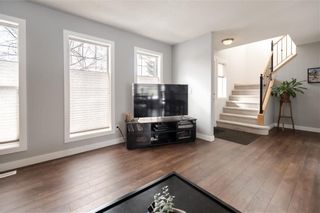 Photo 5: 18 SOMERSIDE CL SW in Calgary: Somerset House for sale : MLS®# C4174263