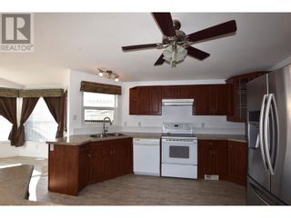Photo 13: 12560 Westside Road Unit# 118 in Vernon: House for sale : MLS®# 10306327