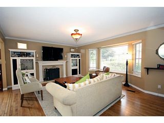 Photo 9: 1073 SHAMAN Crescent in Tsawwassen: English Bluff House for sale in "THE VILLAGE" : MLS®# V1012662