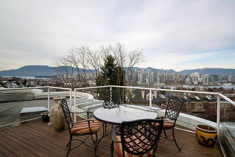 FEATURED LISTING: 409 - 1236 8TH Avenue West Vancouver