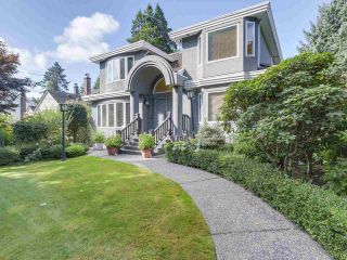 Photo 1: 5725 HOLLAND Street in Vancouver: Southlands House for sale (Vancouver West)  : MLS®# R2206914
