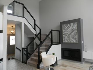 Photo 3: 50 Cassowary Lane in Winnipeg: Charleswood Residential for sale (1H)  : MLS®# 202224456