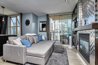 Photo 5: 1702 989 RICHARDS Street in Vancouver: Downtown VW Condo for sale in "Mondrian I" (Vancouver West)  : MLS®# R2765917