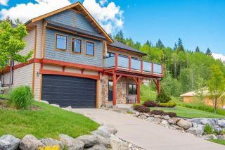 Photo 2: 922 REDSTONE DRIVE in Rossland: House for sale : MLS®# 2474208