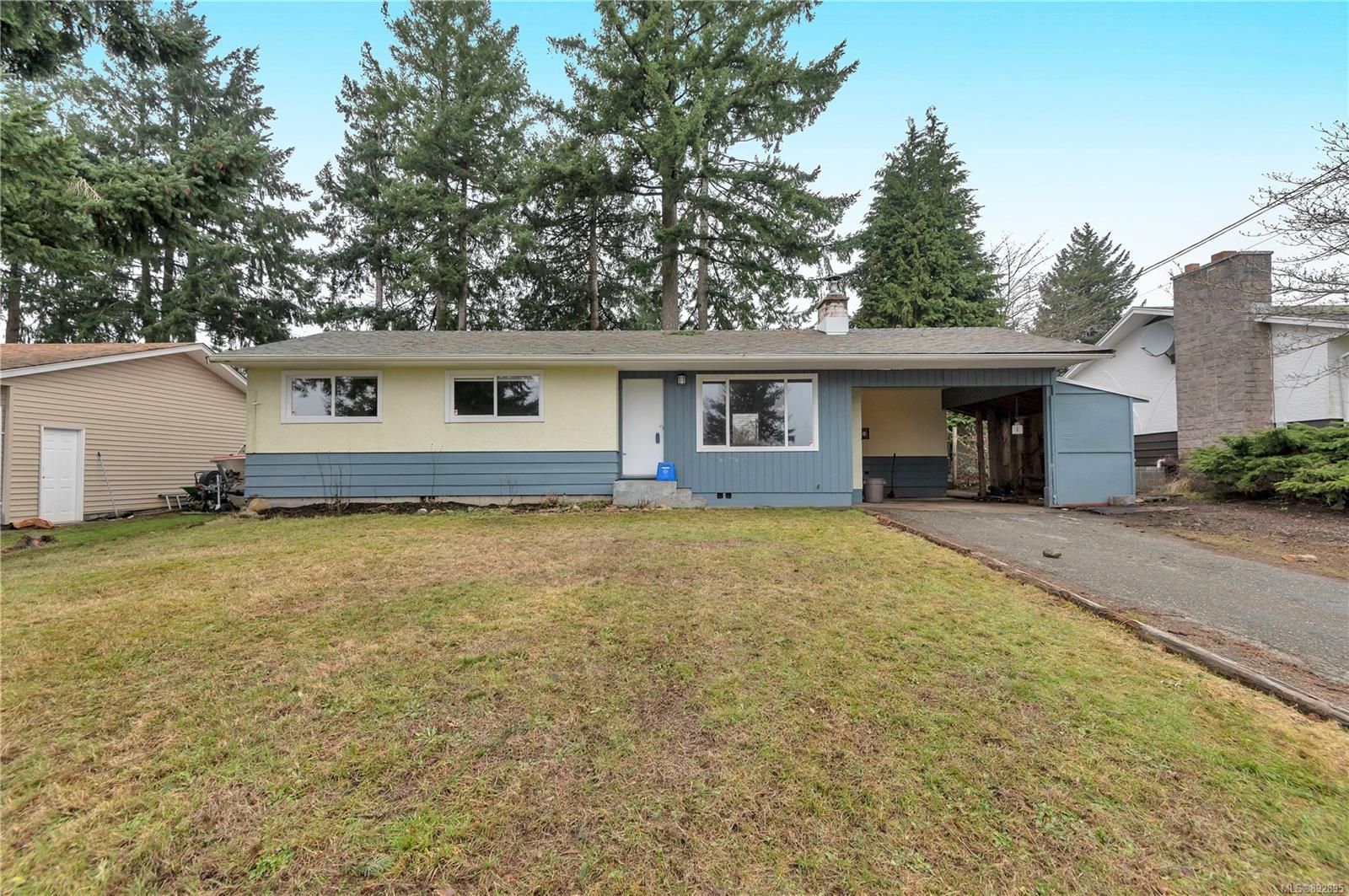 Main Photo: 710 Nancy Greene Dr in Campbell River: CR Campbell River Central House for sale : MLS®# 892895