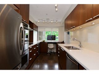 Photo 6: 308 789 W 16TH Avenue in Vancouver: Fairview VW Condo for sale (Vancouver West)  : MLS®# V1066570