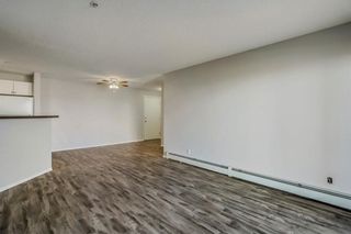 Photo 2: 311 1000 SOMERVALE Court SW in Calgary: Somerset Condo for sale : MLS®# C4162649