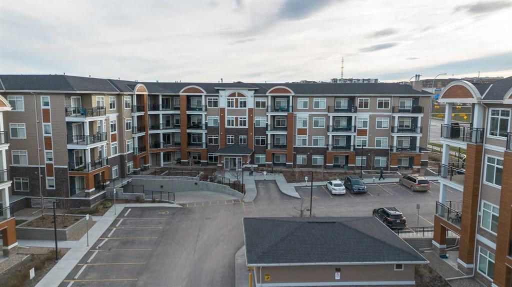 Main Photo: 3405 3727 Sage Hill Drive NW in Calgary: Sage Hill Apartment for sale : MLS®# A2092508