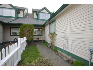 Photo 9: # 204 20675 118 AV in Maple Ridge: Southwest Maple Ridge Townhouse for sale : MLS®# V998558