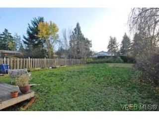 Photo 9: 735 Kelly Rd in VICTORIA: Co Hatley Park House for sale (Colwood)  : MLS®# 487988
