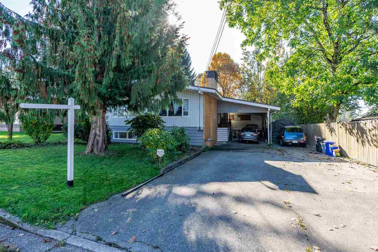 Main Photo: 45392 KIPP AVENUE in : Chilliwack W Young-Well House for sale : MLS®# R2317820