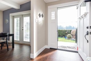 Photo 3: 34685 OLD CLAYBURN Road in Abbotsford: Abbotsford East House for sale : MLS®# R2433101