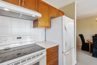 Photo 11: 304 333 E 1ST Street in North Vancouver: Lower Lonsdale Condo for sale in "Vista West" : MLS®# R2713431