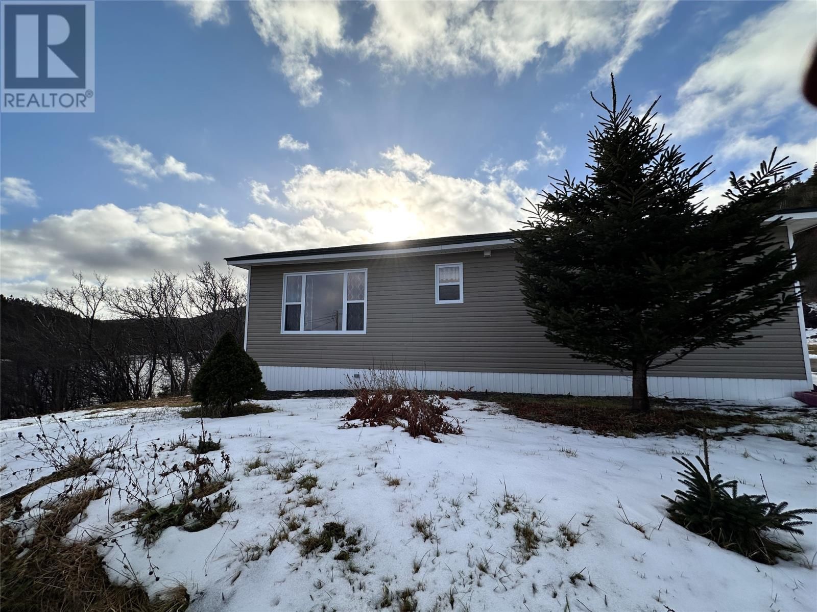 Main Photo: 52 Dobers Road in Little Bay,  Marystown: House for sale : MLS®# 1267033
