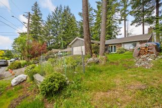 Photo 1: 390 Summit Cres in Campbell River: CR Campbell River Central House for sale : MLS®# 906550