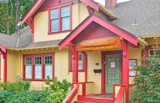 Photo 43: 101 Uganda Ave in VICTORIA: Es Kinsmen Park House for sale (Esquimalt)  : MLS®# 796461