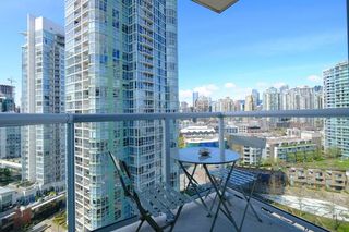 Main Photo: 1906-1077 Marinaside Cres. in Vancouver: Yaletown Condo for rent (Downtown Vancouver) 