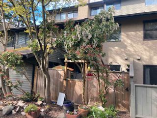 Photo 3: 3438 NAIRN Avenue in Vancouver: Champlain Heights Townhouse for sale (Vancouver East)  : MLS®# R2694735