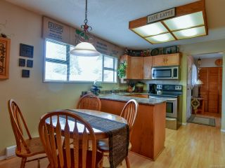 Photo 7: 2151 Arnason Rd in CAMPBELL RIVER: CR Willow Point House for sale (Campbell River)  : MLS®# 814416