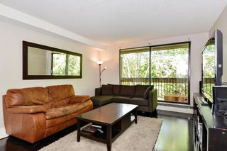 Photo 4: 108 1760 SOUTHMERE Crescent in Surrey: Sunnyside Park Surrey Condo for sale in "CAPSTAN WAY" (South Surrey White Rock)  : MLS®# R2408875