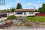 Main Photo: 39 Granby Place in Penticton: House for sale : MLS®# 10315493