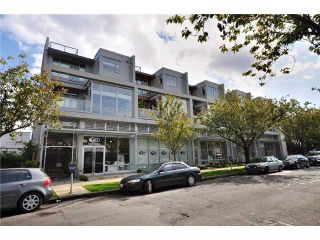 Photo 6: 205 1750 W 3RD Avenue in Vancouver: False Creek Townhouse for sale in "DWELLINGS ON THIRD" (Vancouver West)  : MLS®# V896891