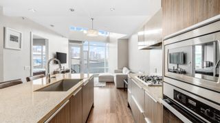 Photo 4: 502 12 ATHLETES Way in Vancouver: False Creek Condo for sale (Vancouver West)  : MLS®# R2876892