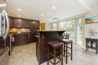 Photo 13: 1008 CORONA Crescent in Coquitlam: Chineside House for sale in "Chineside" : MLS®# R2239554
