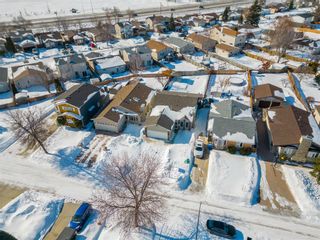 Photo 45: 230 Penfold Crescent in Winnipeg: Windsor Park Residential for sale (2G)  : MLS®# 202304977