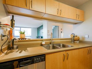 Photo 12: 802 3520 CROWLEY Drive in Vancouver: Collingwood VE Condo for sale in "MILLEND" (Vancouver East)  : MLS®# R2652342