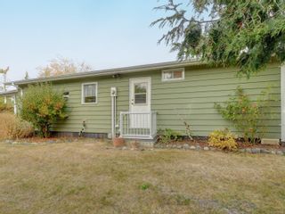 Photo 19: 9395 Lauries Lane in Sidney: Si Sidney South-West Manufactured Home for sale : MLS®# 916206