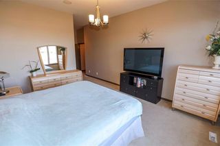 Photo 23: 17 Prominence Point in Winnipeg: Bridgwater Forest Residential for sale (1R)  : MLS®# 202226231