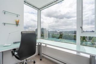 Photo 2: 1010 550 TAYLOR Street in Vancouver: Downtown VW Condo for sale in "The Taylor" (Vancouver West)  : MLS®# R2782137