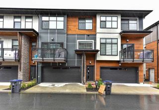 Photo 2: 40 2687 158 Street in Surrey: Grandview Surrey Townhouse for sale in "The Jacobsen" (South Surrey White Rock)  : MLS®# R2159353