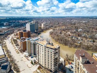 Photo 3: 1600sqft Riverfront Condo in Winnipeg: Crescentwood House for sale (1B) 