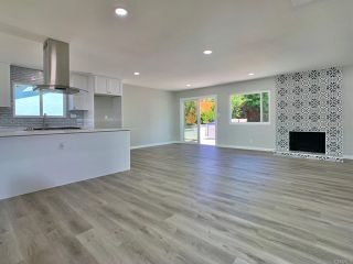 Photo 11: House for sale : 4 bedrooms : 6739 Green Gables Ave in San Diego