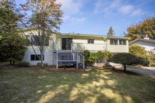 Photo 32: 2442 Tanner Rd in Central Saanich: CS Tanner House for sale : MLS®# 858752