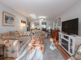 Photo 6: 1 815 NORTH Road in Gibsons: Gibsons & Area Townhouse for sale in "North Road Manor" (Sunshine Coast)  : MLS®# R2744521