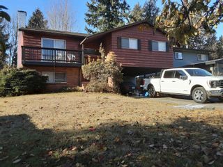 Photo 1: 17214 JERSEY Drive in Surrey: Cloverdale BC House for sale (Cloverdale)  : MLS®# R2739146