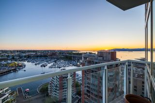 Photo 13: 2105 1500 HORNBY Street in Vancouver: Yaletown Condo for sale in "888 BEACH" (Vancouver West)  : MLS®# R2879578