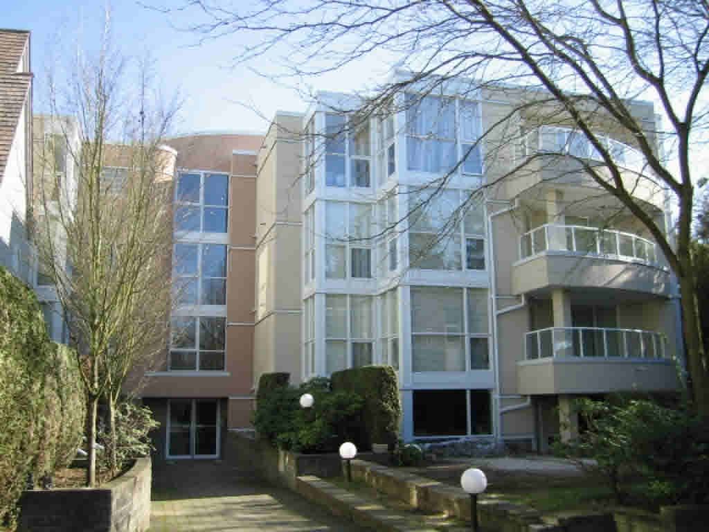 Main Photo: #308 - 7168 Oak St, in Vancouver: South Cambie Condo for sale (Vancouver West)  : MLS®# V888264