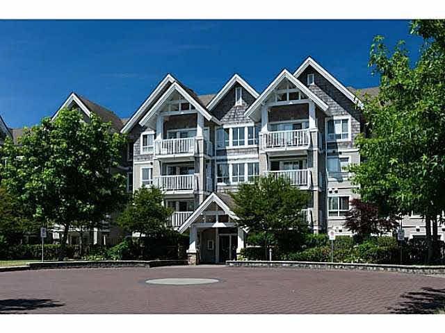 Main Photo: 308 20750 DUNCAN Way in Langley: Langley City Condo for sale in "FAIRFIELD LANE" : MLS®# R2022979
