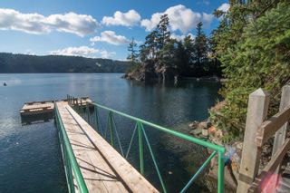 Photo 1: 8802 Ainslie Point Rd in Pender Island: GI Pender Island House for sale (Gulf Islands)  : MLS®# 904891