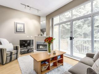 Photo 4: 8418 CORNERSTONE Street in Vancouver: Champlain Heights Townhouse for sale in "MARINE WOODS" (Vancouver East)  : MLS®# R2209751